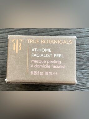 True Botanicals At-Home Facialist Peel, mini size. New, never opened.